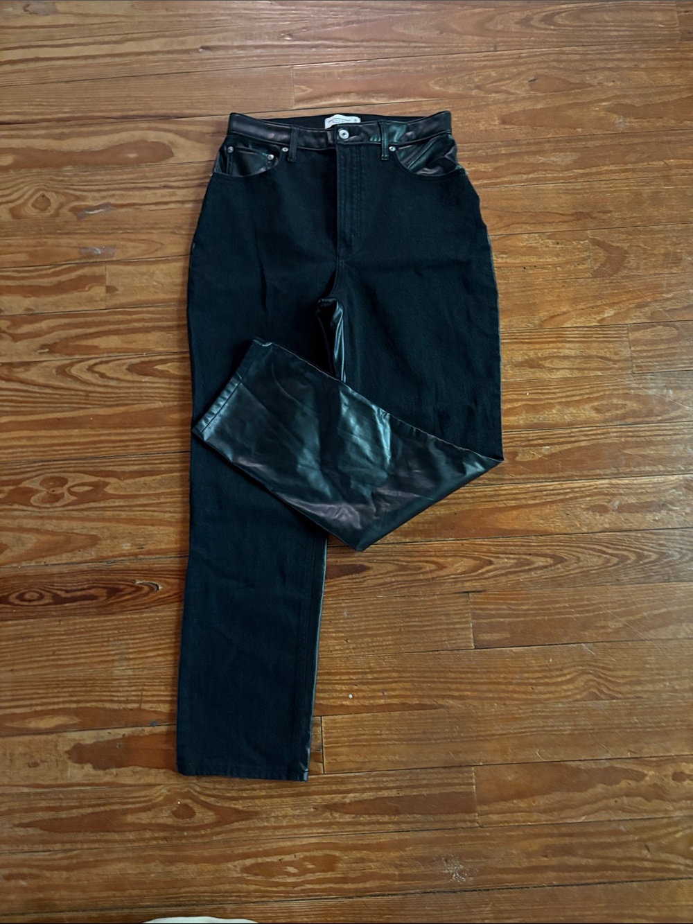 Abercrombie 90s straight ultra high rise Women's Black jeans